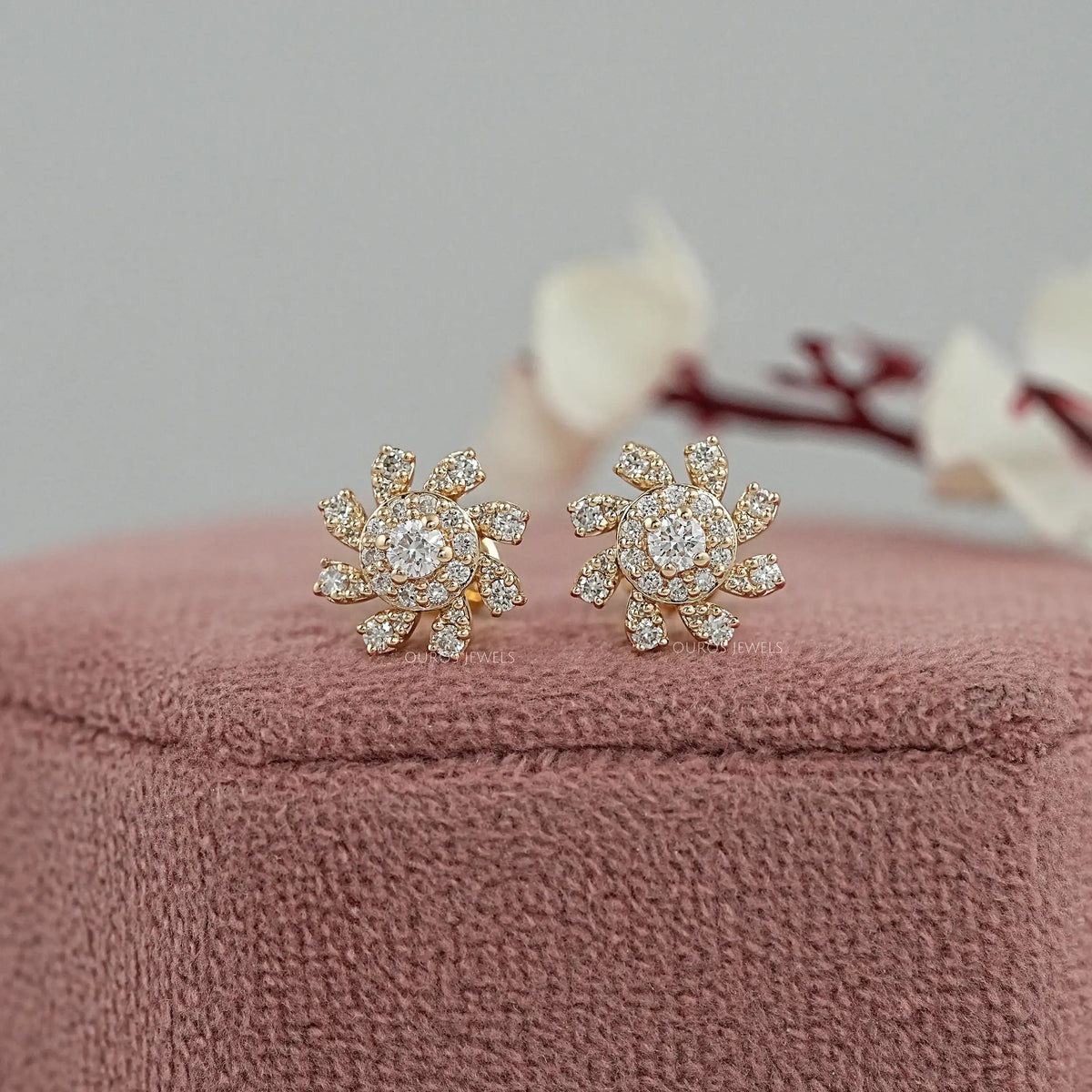 Floral Shape Lab Diamond Stud Earring