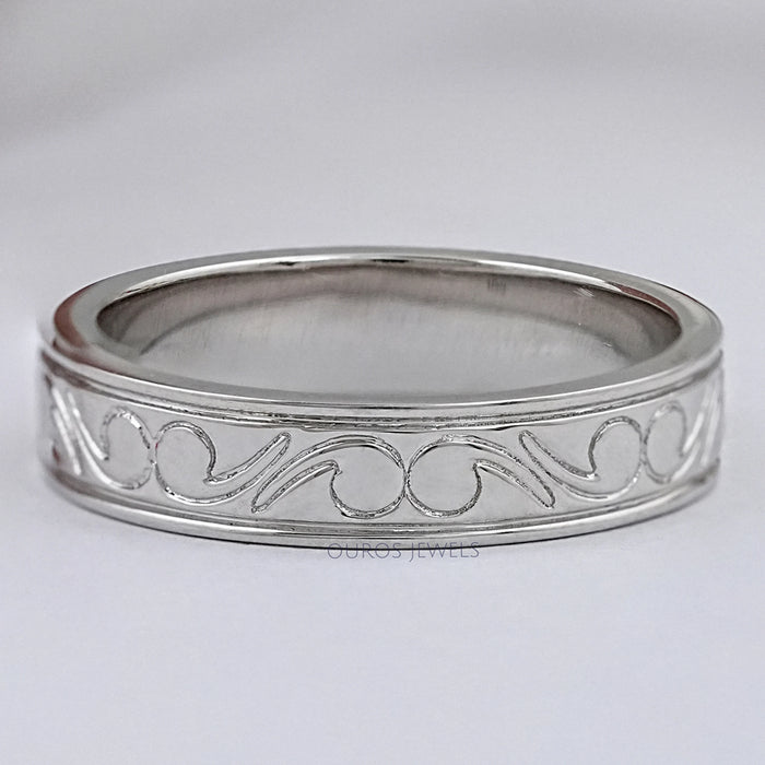 Men's Scroll Engraved Wedding Band