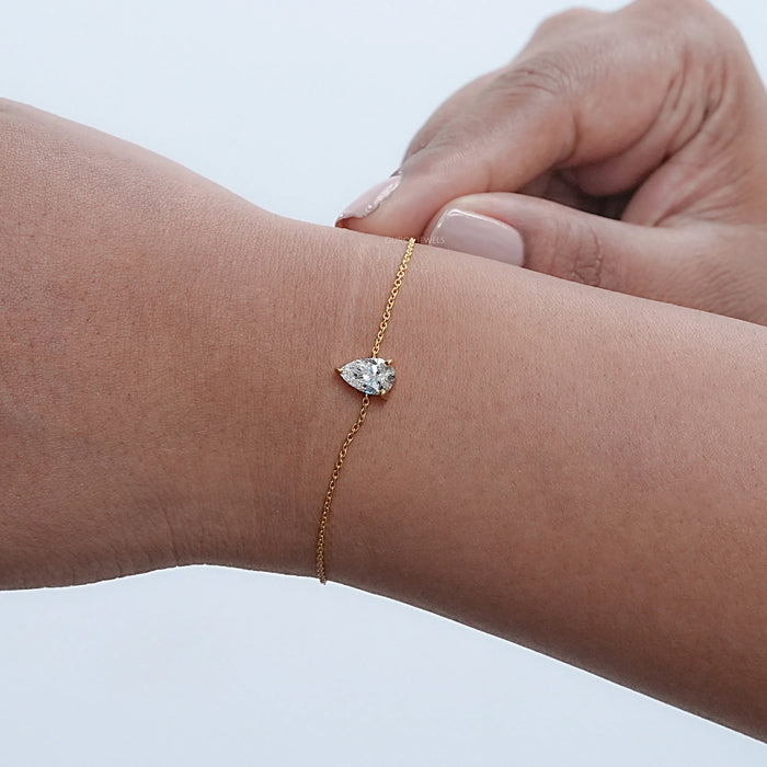 Pear-Shaped Solitaire Diamond Bracelet
