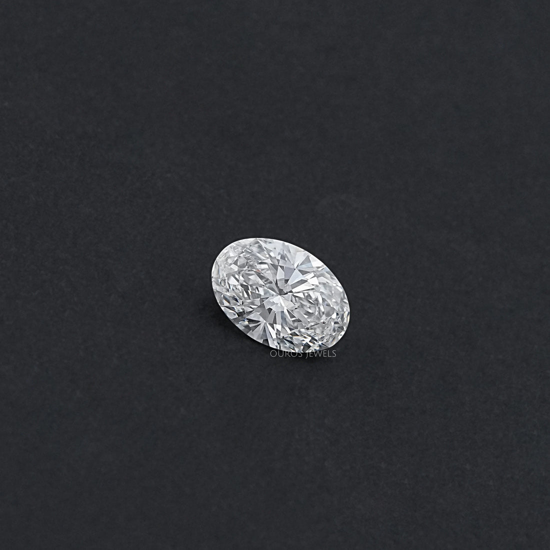 8X Lab Grown Diamond - Oval Shape Loose
