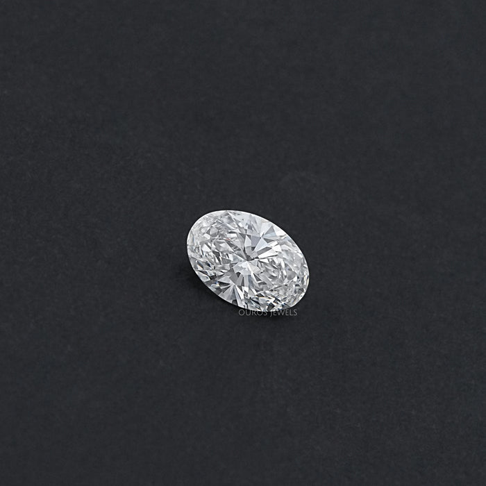 Oval Cut Lab Grown Diamond In 8x Cut 
