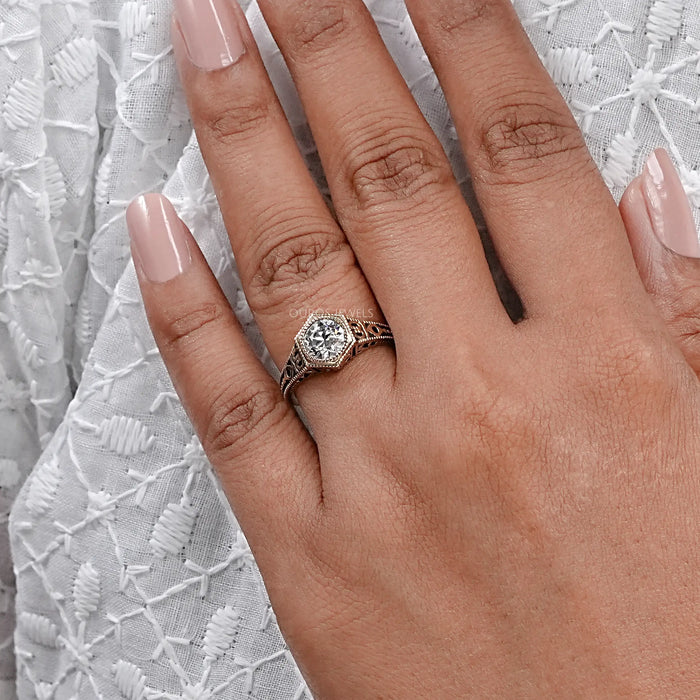 Vintage Art Deco Engagement Ring
