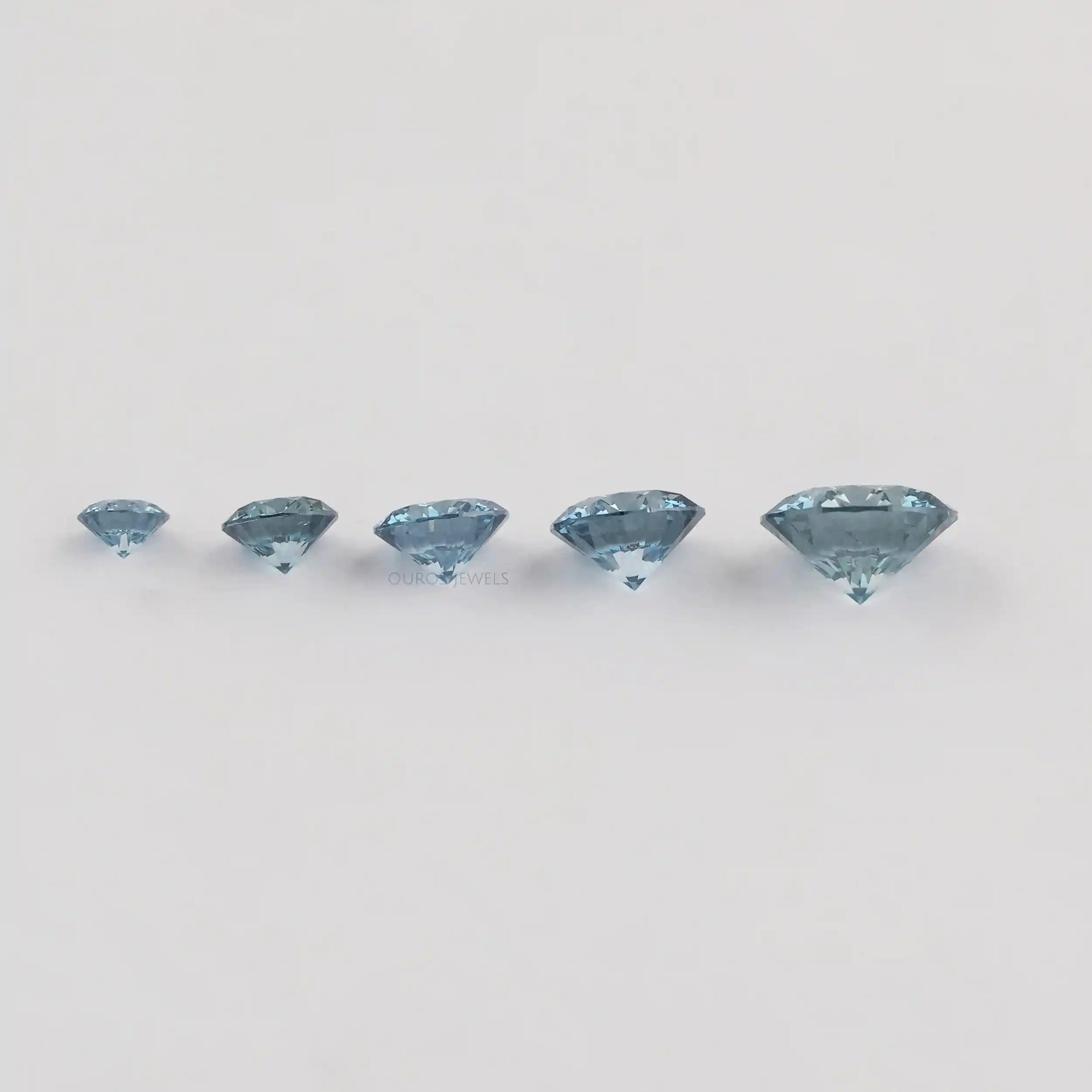 Colored Blue Round Cut Lab Diamond