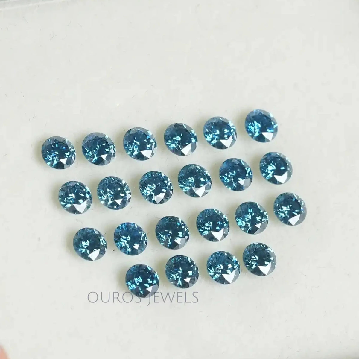 Blue Round Cut Lab Grown Diamond Loose