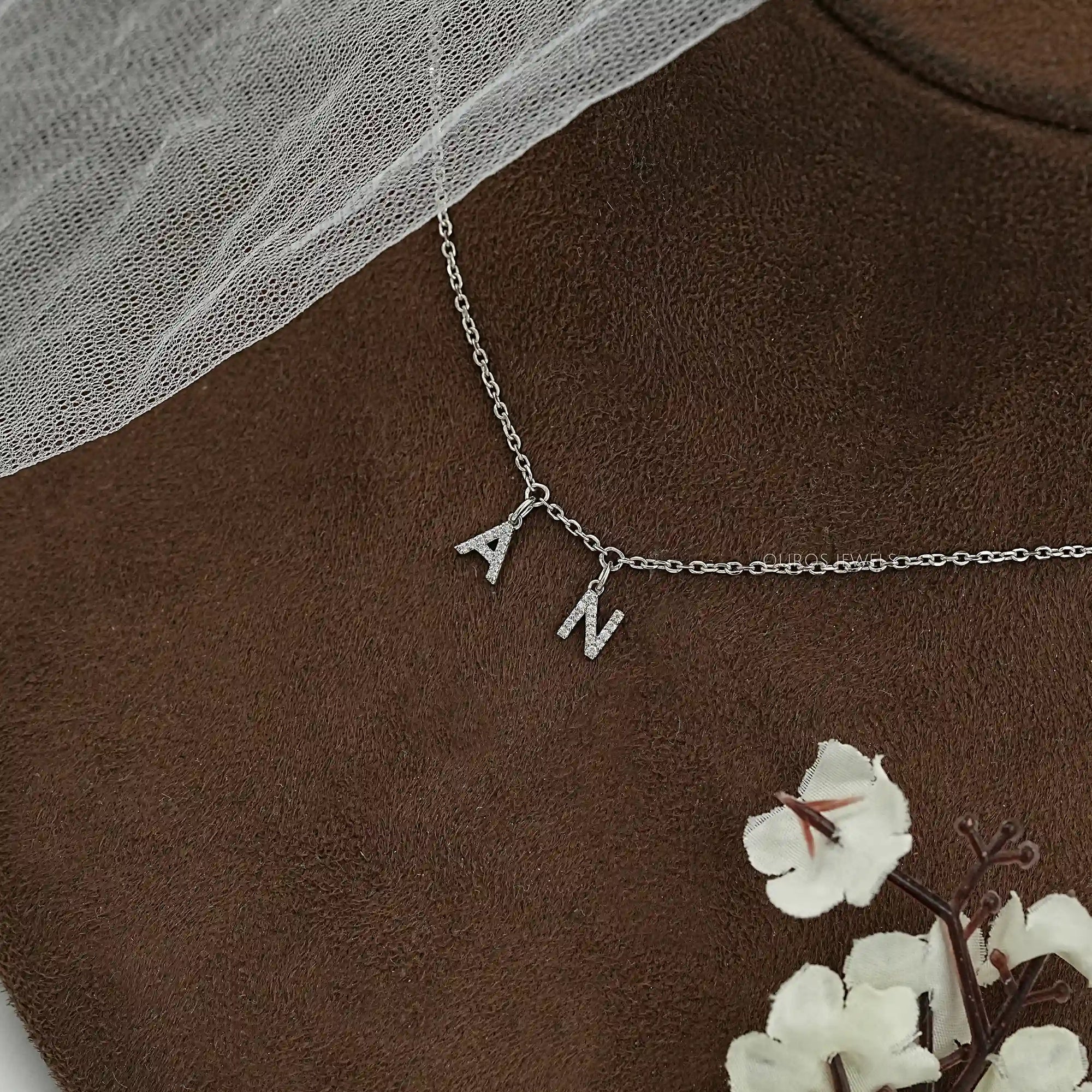 Round Diamond Customize AN Letter Charms Pendant