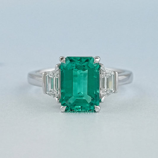 Green Emerald Cut With Trapezoid Diamond Ring Ring