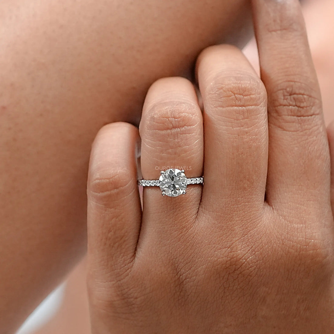 Old European Round Cut Solitaire Accent Engagement Ring Ring