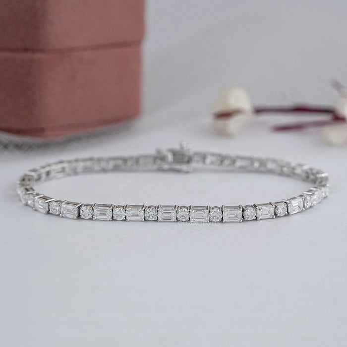 Alternating Emerald & Round Cut Lab Diamond Tennis Bracelet