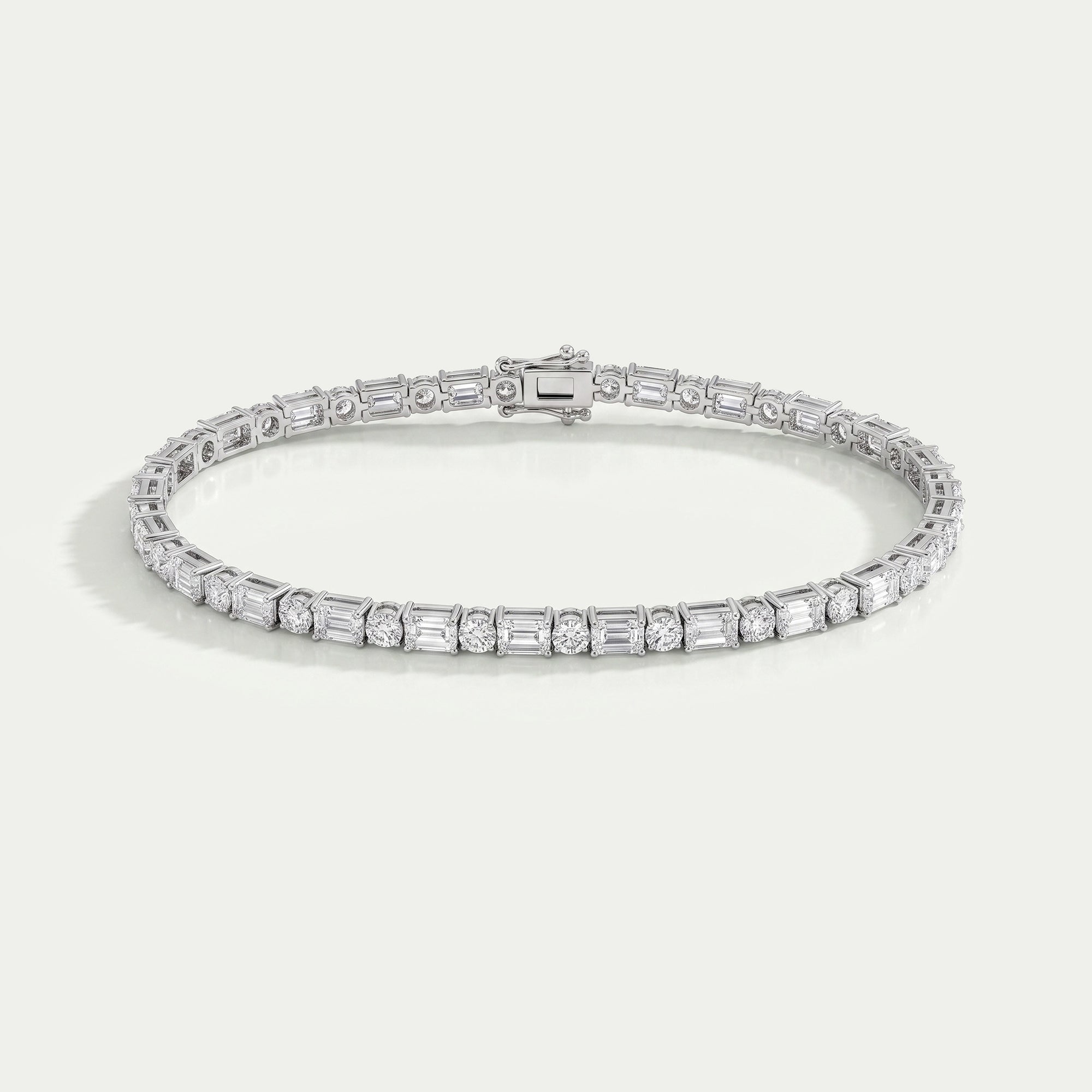 Alternating Emerald & Round Cut Lab Diamond Tennis Bracelet