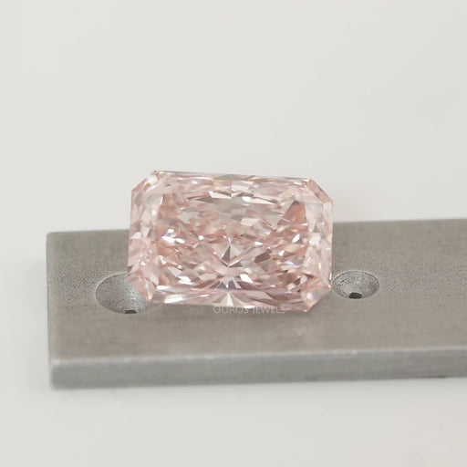 fancy vivid pink radiant cut loose man made diamond on matte material