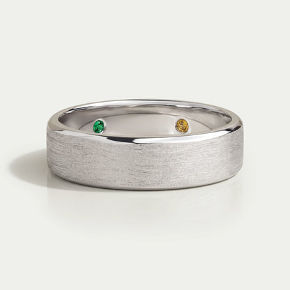 Round Cut Gemstone Inside Diamond Band
