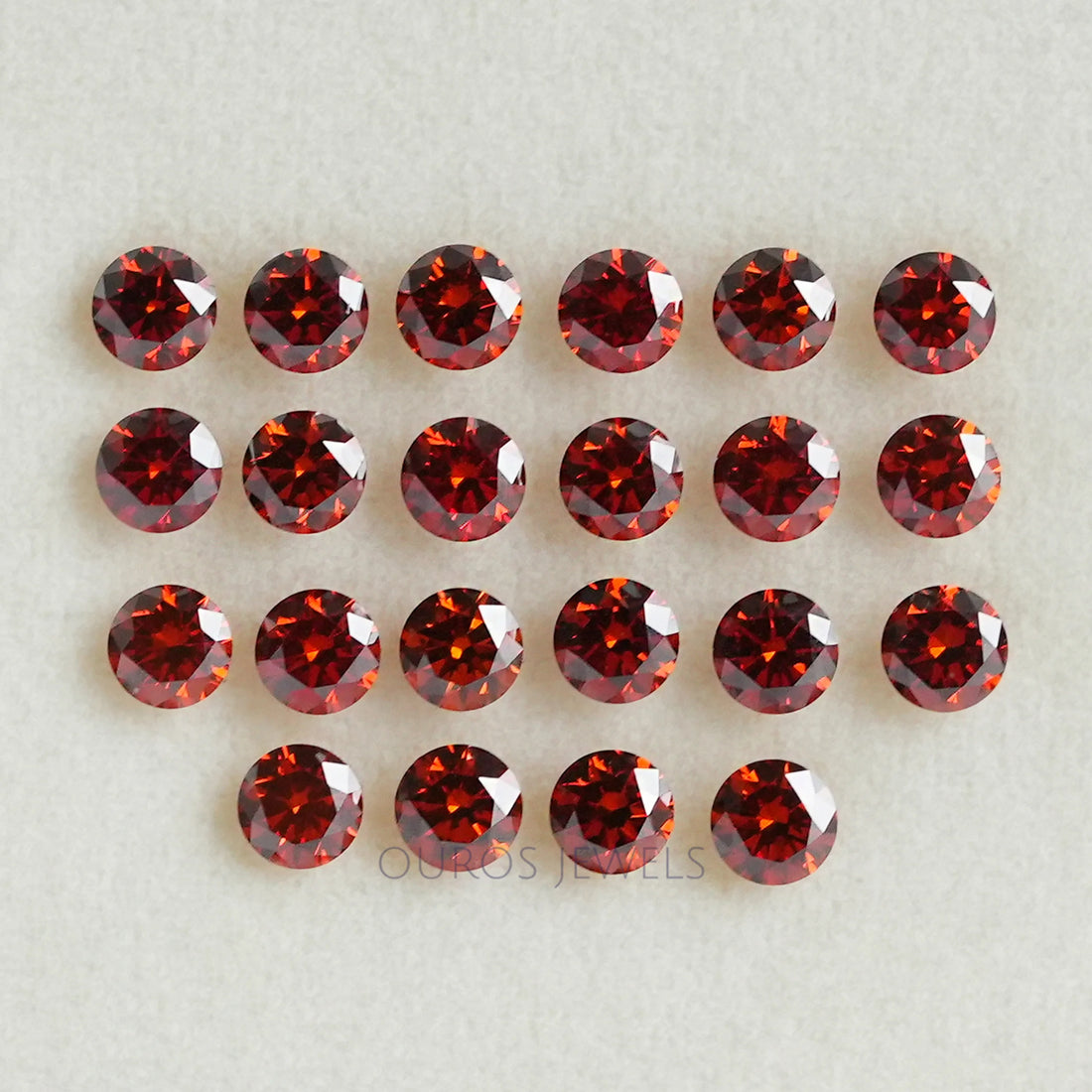 Red Round Cut Lab Grown Diamond Loose