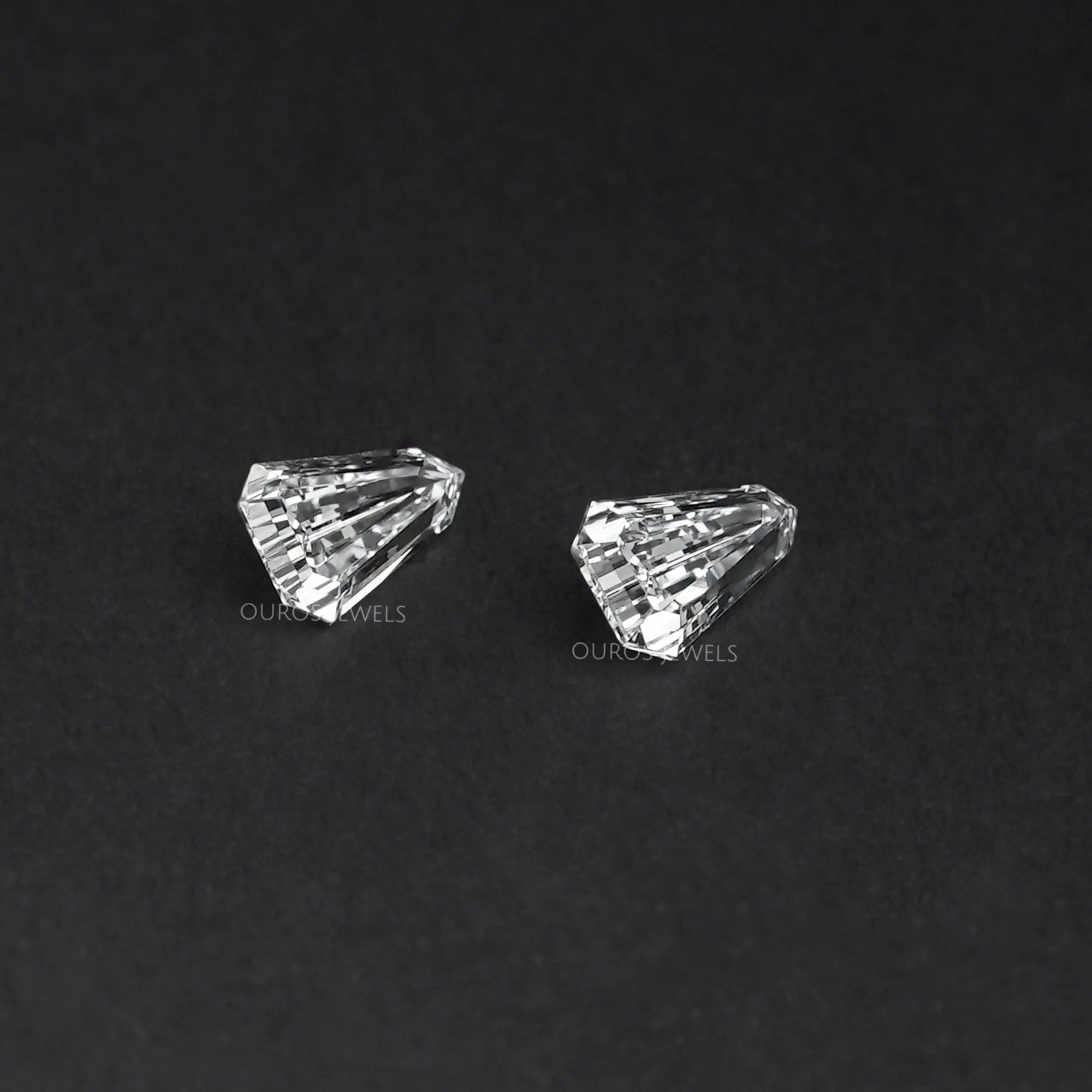 Arrow Cut Lab Diamond Pair Loose