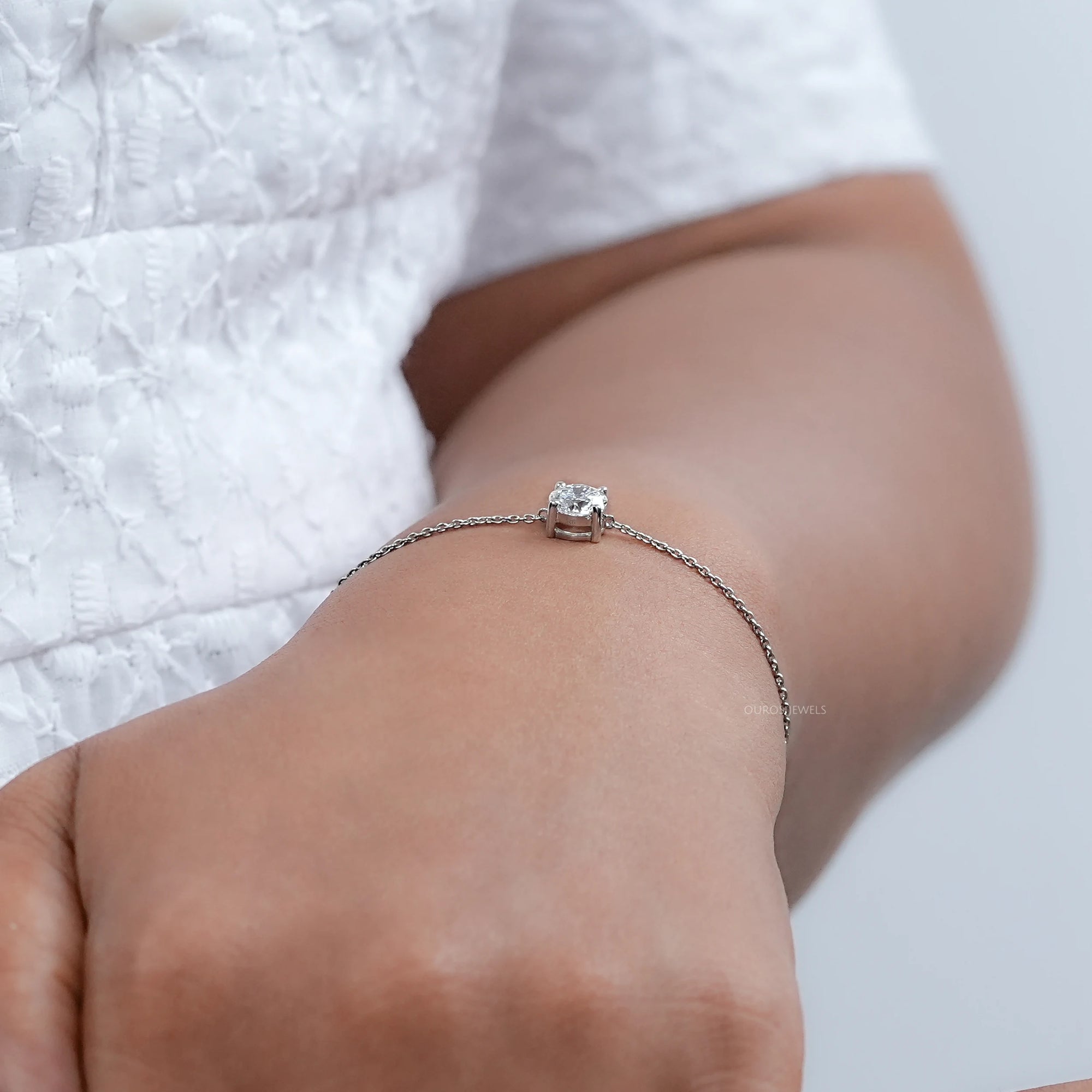 Multi Lab Diamond Bezel Set Solitaire Chain Bracelet 