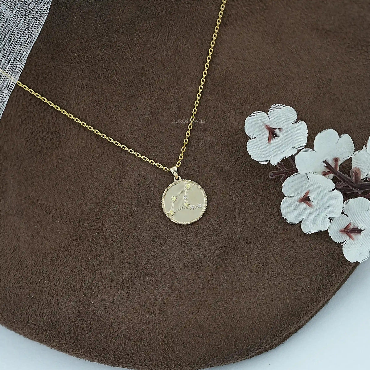 Virgo Zodiac Sign Peridot Gemstone Pendant Necklaces