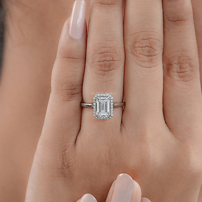 Emerald Cut Lab Grown Diamond Halo Setting Engagement Ring 