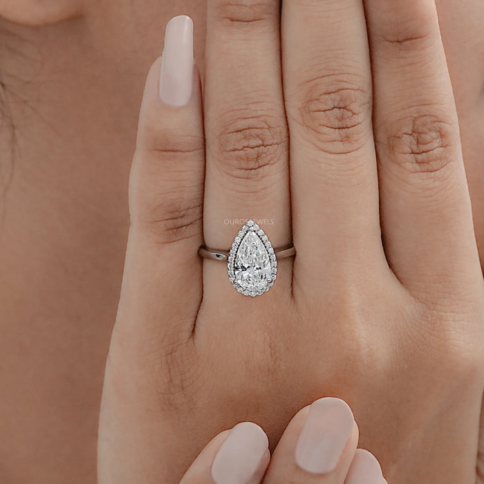 Pear Shape Lab Grown Diamond Enagement Ring 