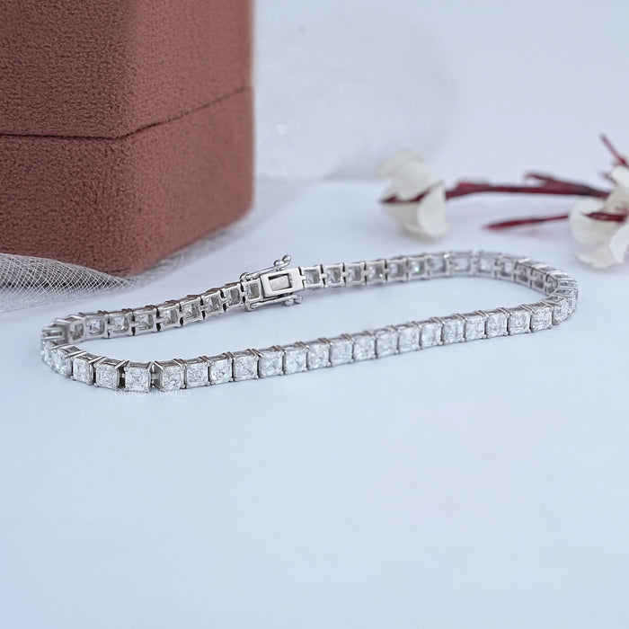 Lab Grown Asscher Diamond Tennis Bracelet 