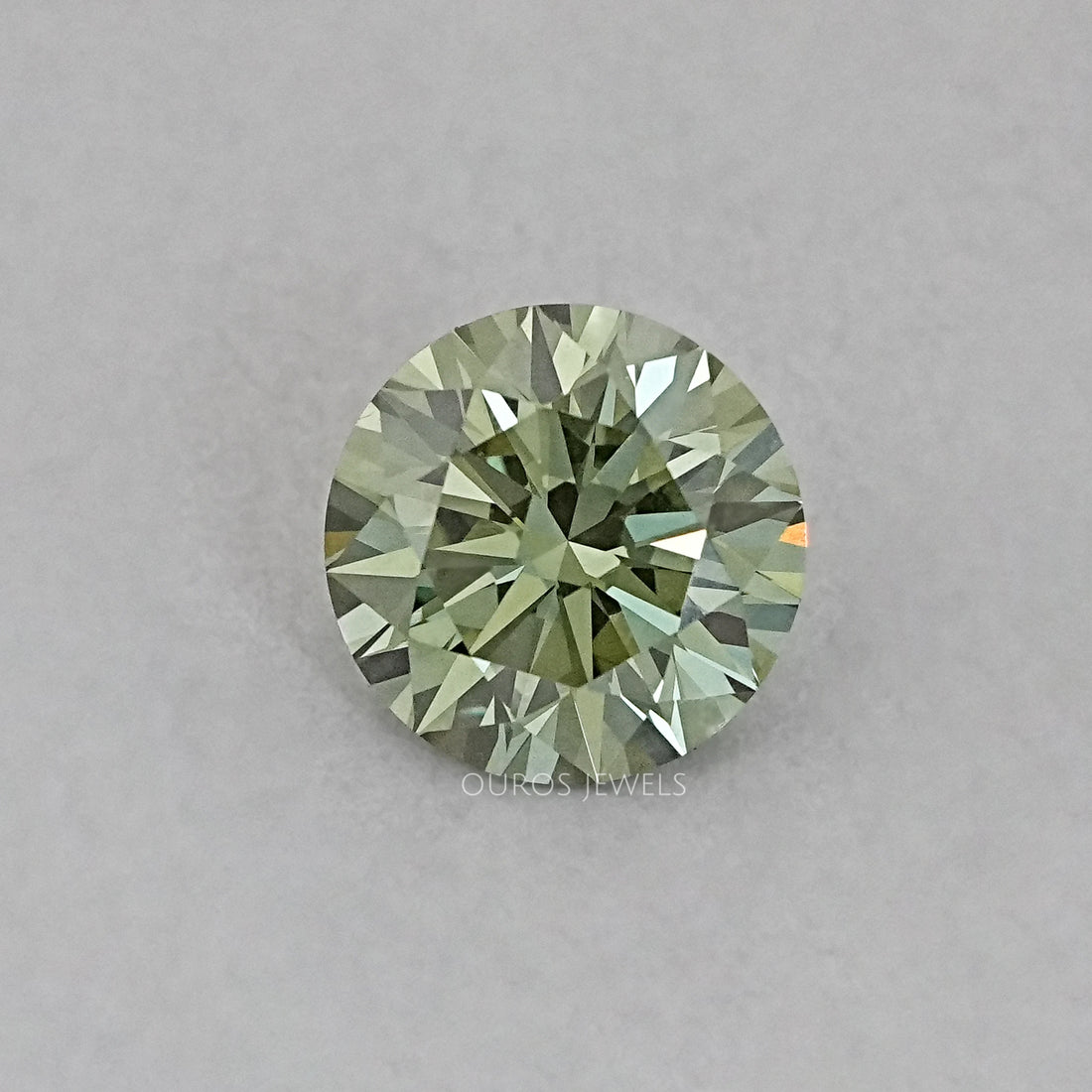Fancy Vivid Green Round Lab Loose Diamond
