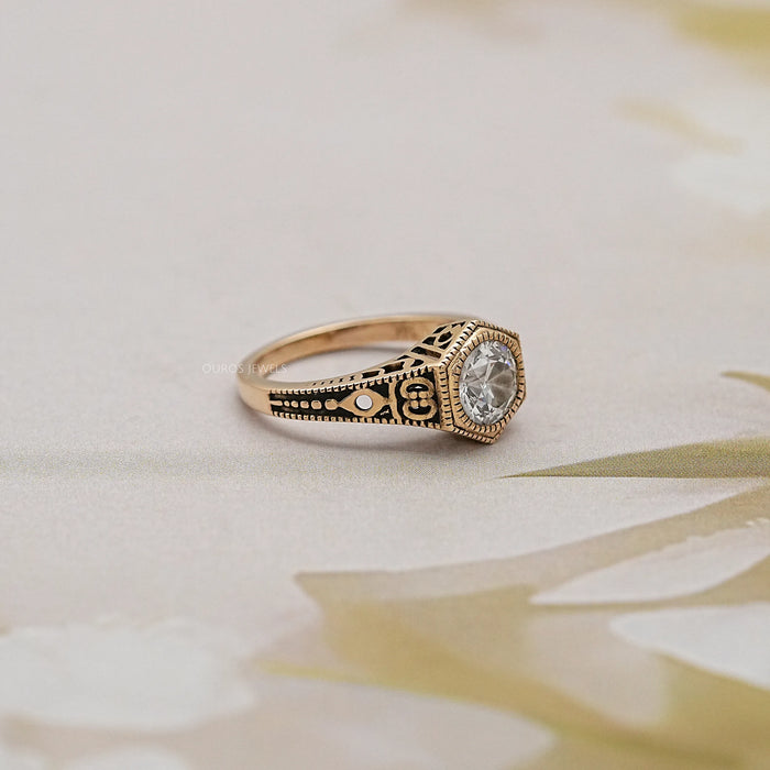 Vintage Art Deco Engagement Ring