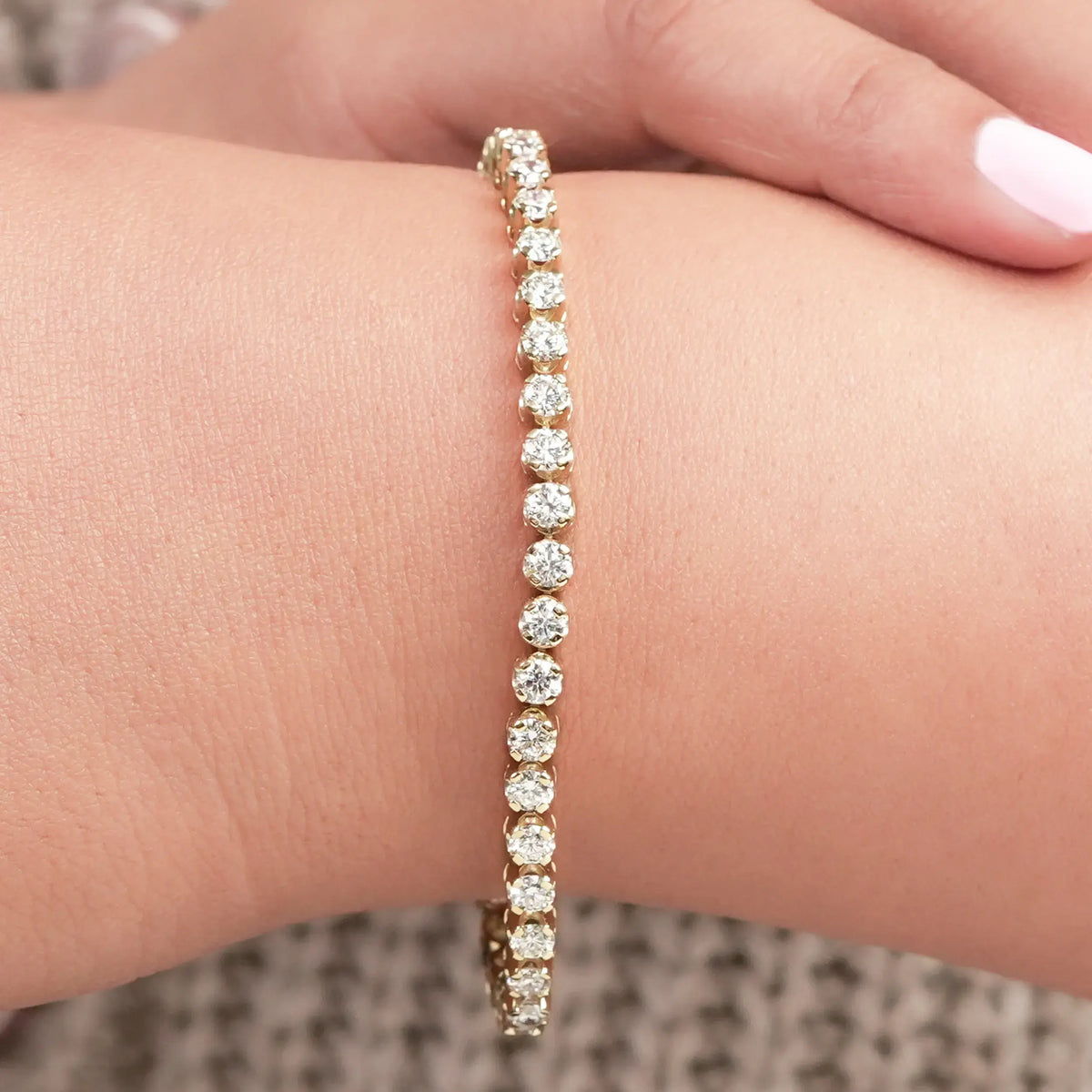 Round Lab Diamond Tennis Bracelet Bracelet
