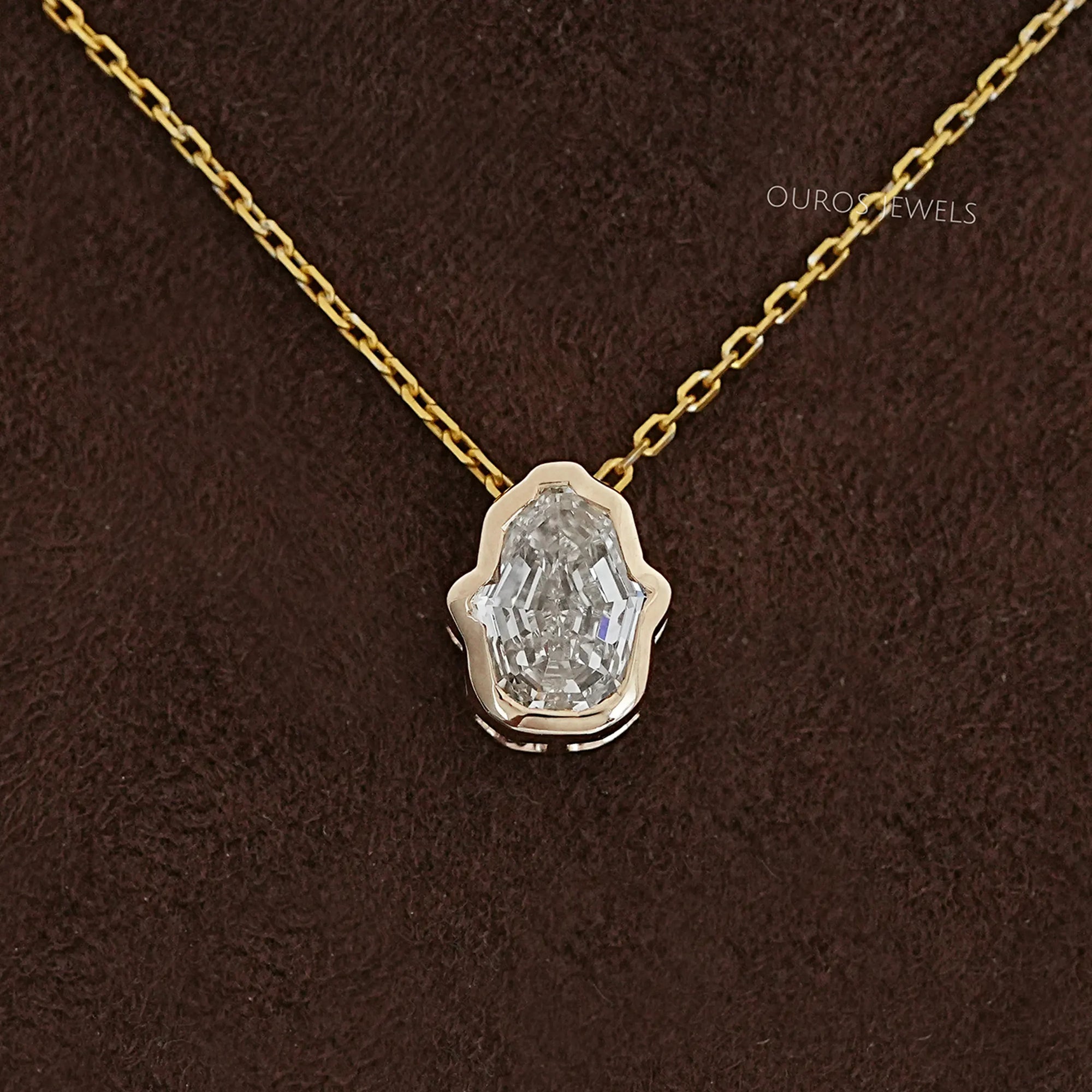 Antique Hamsa Hand Shape Lab Diamond Solitaire Pendant Necklaces