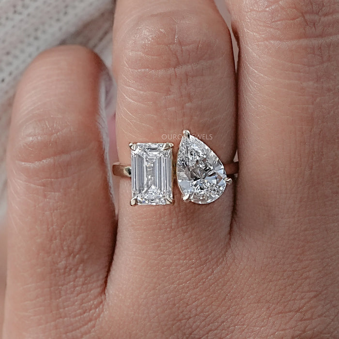 Pear and Emerald Lab Grown Diamond Toi Et Moi Ring