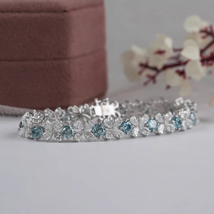 Pear Lab Diamond Flower Shape Bracelet
