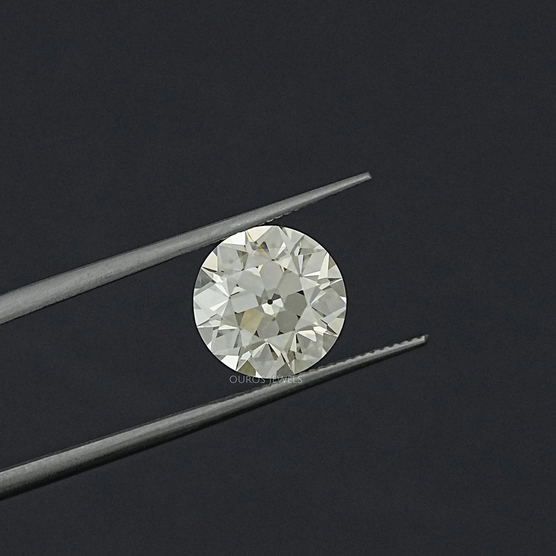 Flower Pattern Old European Round Cut Loose Loose