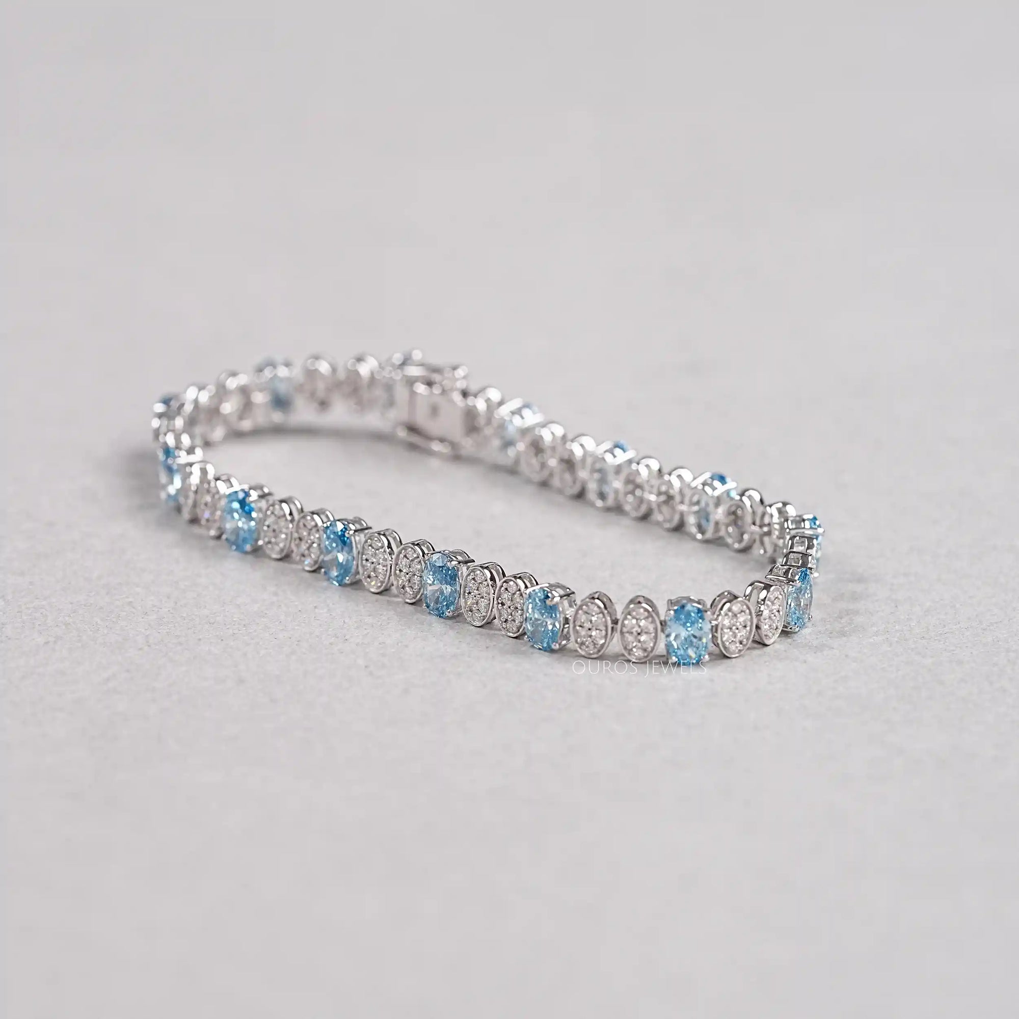 Alternating Blue Oval & Round Diamond Tennis Bracelet Bracelet