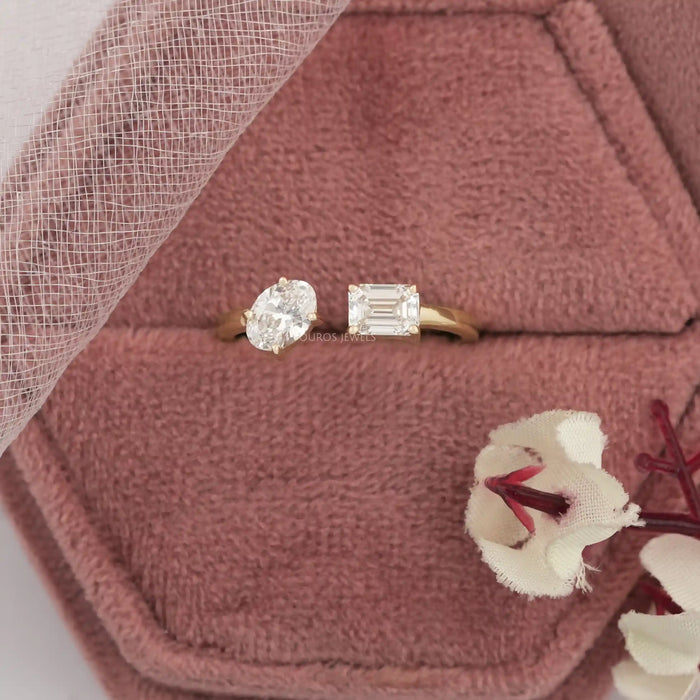 Oval And Emerald Lab Diamond Toi Moi Ring