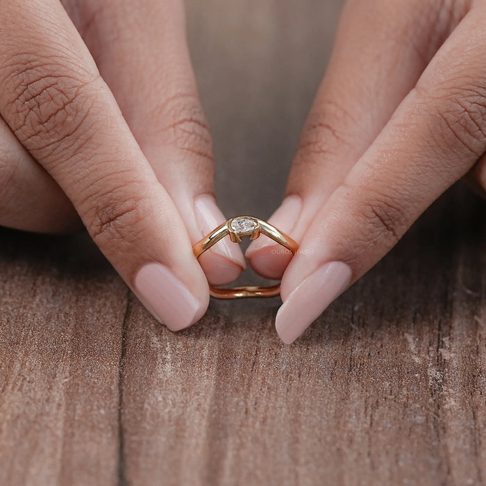 Pear Cut Diamond And Wave Gold Anniversary Ring