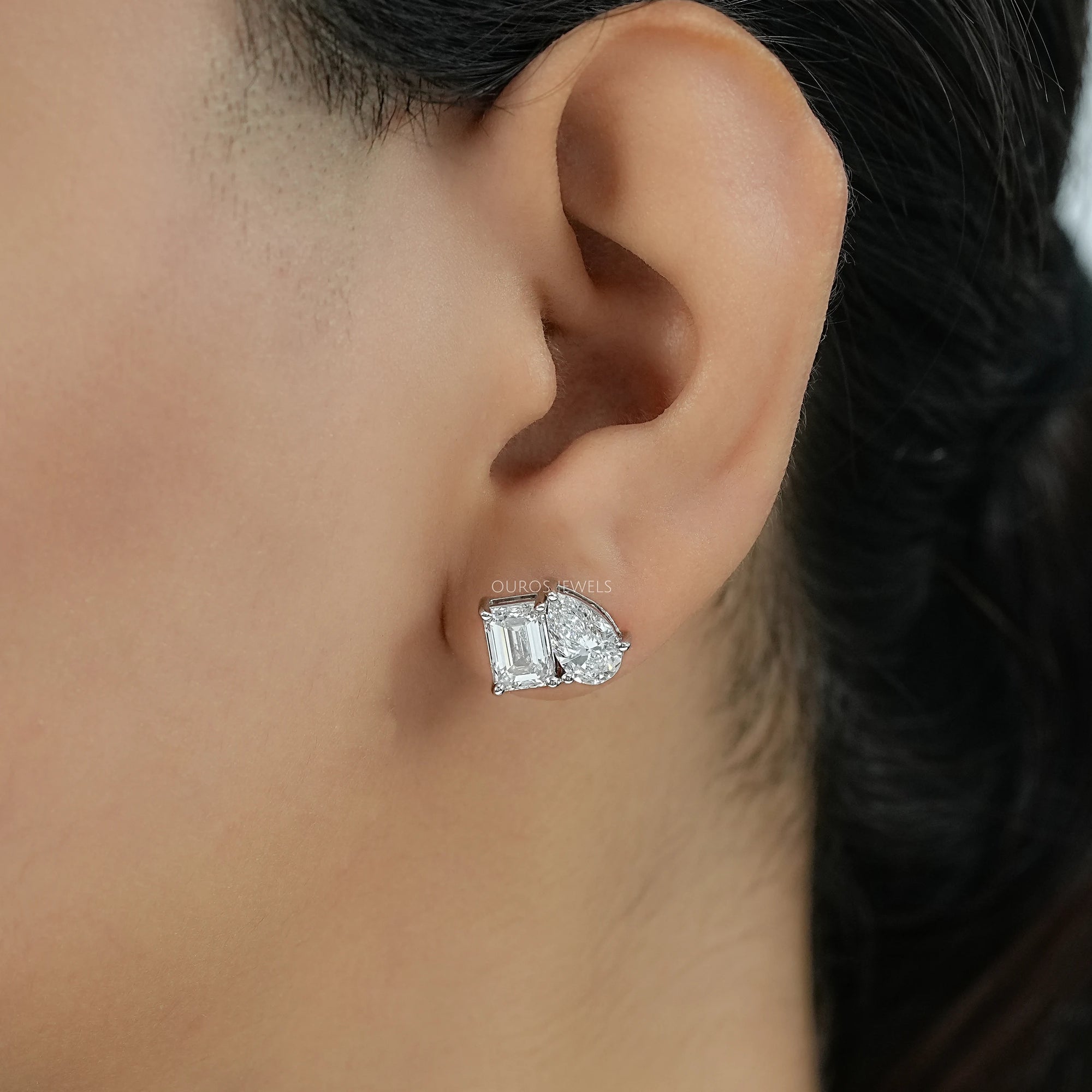 Emerald and Heart Lab Grown Diamond Toi Et Moi Earrings
