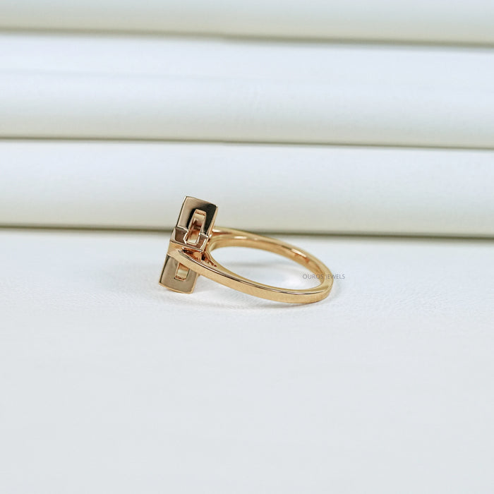 Star Pie Cut Solitaire Bezel Setting Engagement Ring