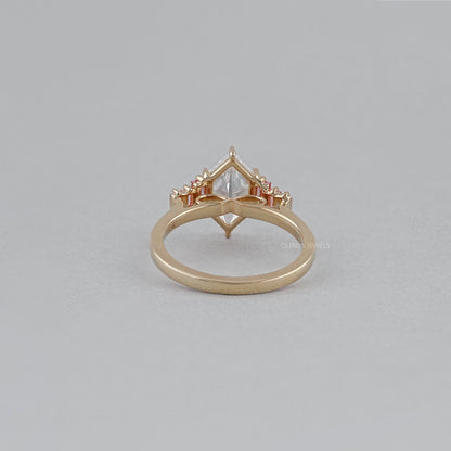 Dutch Marquise Diamond Ring With Baguette