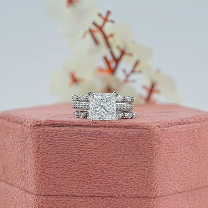 Lab Grown Round Diamond Ring Bridal Set