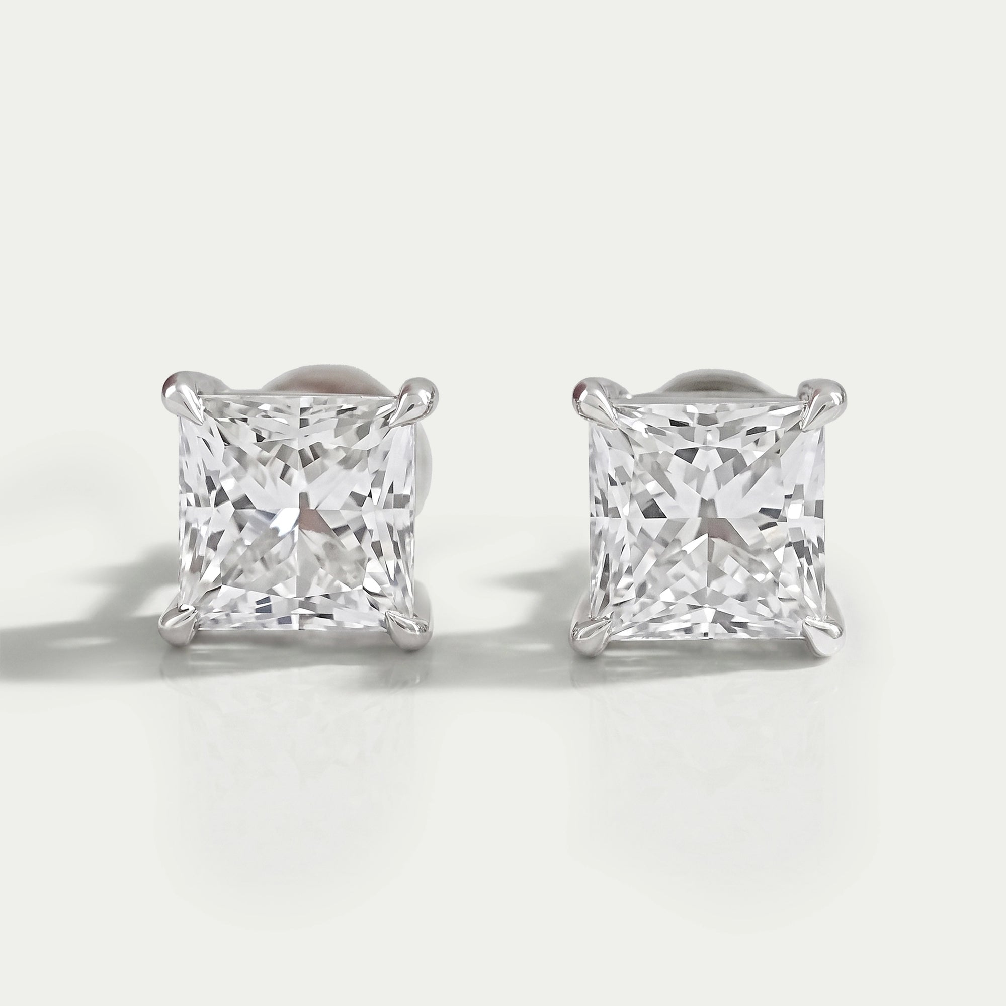 Princess Cut Lab Grown Diamond Stud Earring