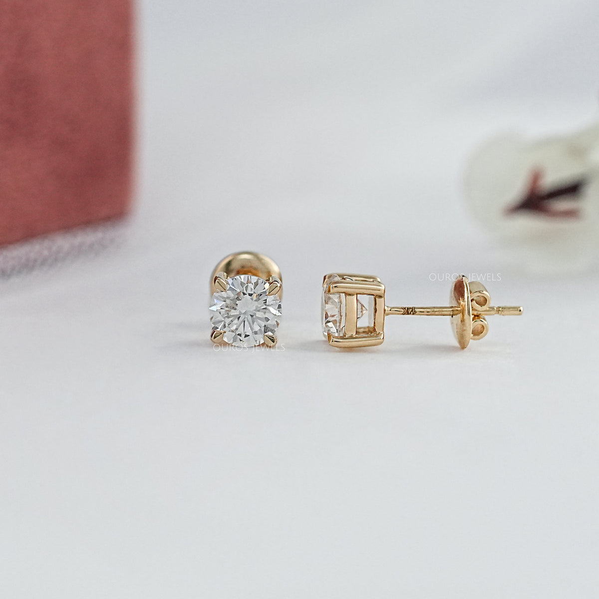 Round Brilliant Diamond Stud Earrings Earring