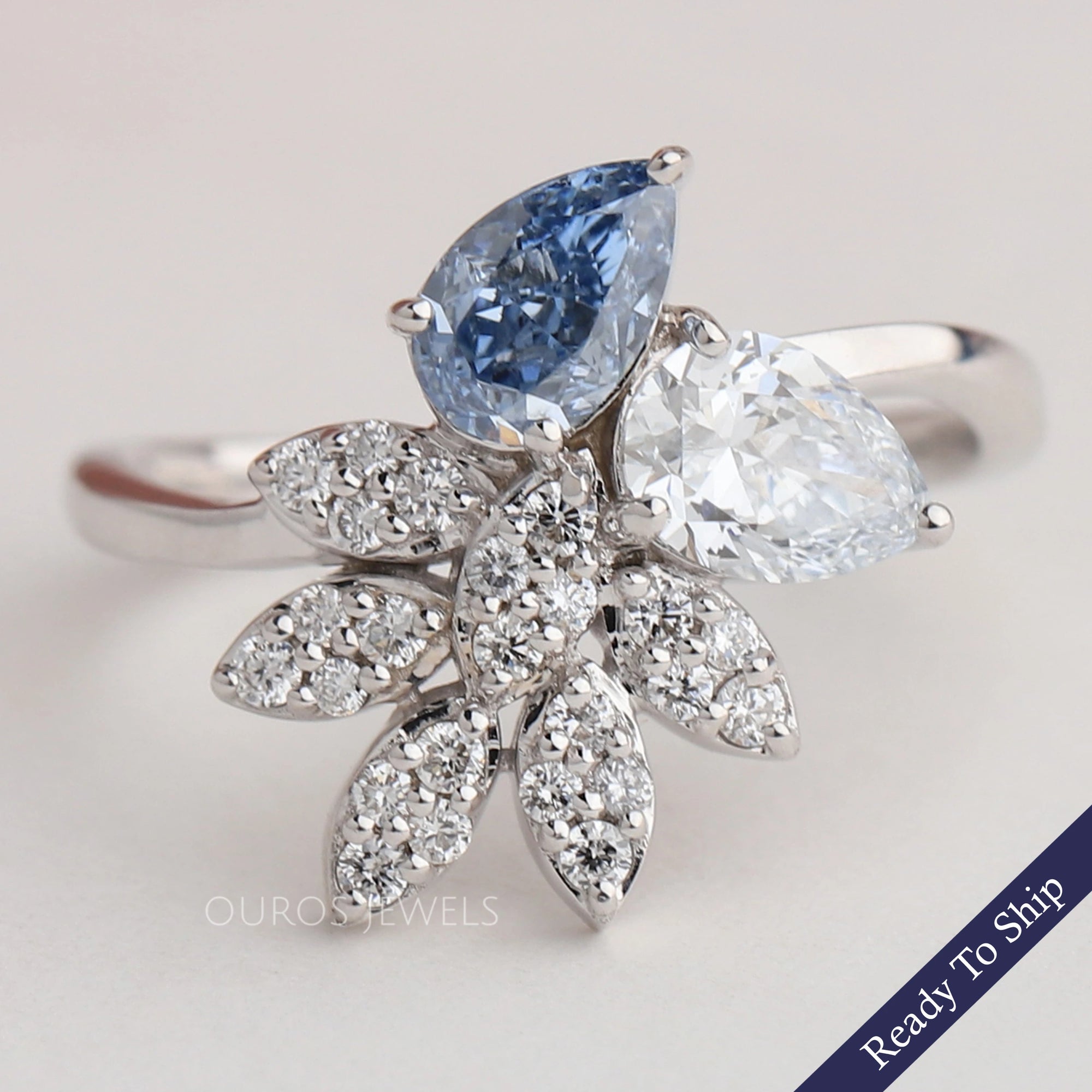 Flower Shape Blue Pear And Round Cut Cluster Diamond Ring Ring
