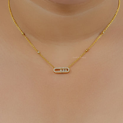 Movable Lab Diamond Paperclip Pendant