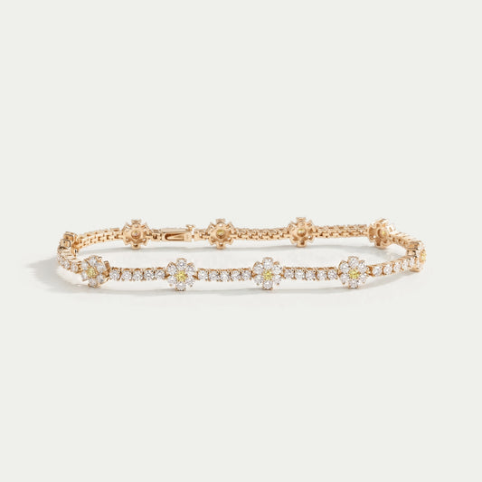 Round Cut Lab Grown Diamond Daisy Flower Bracelet