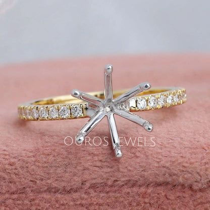 Round Shape Semi Mount Engagement Ring Ring