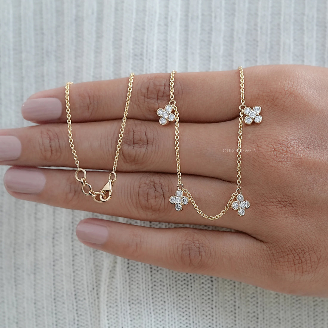 Daisy Flower Bezel Set Chain Station Necklace Necklaces