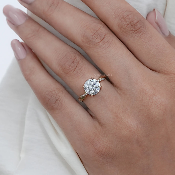 Infinity Twisted Round Diamond Wedding Ring