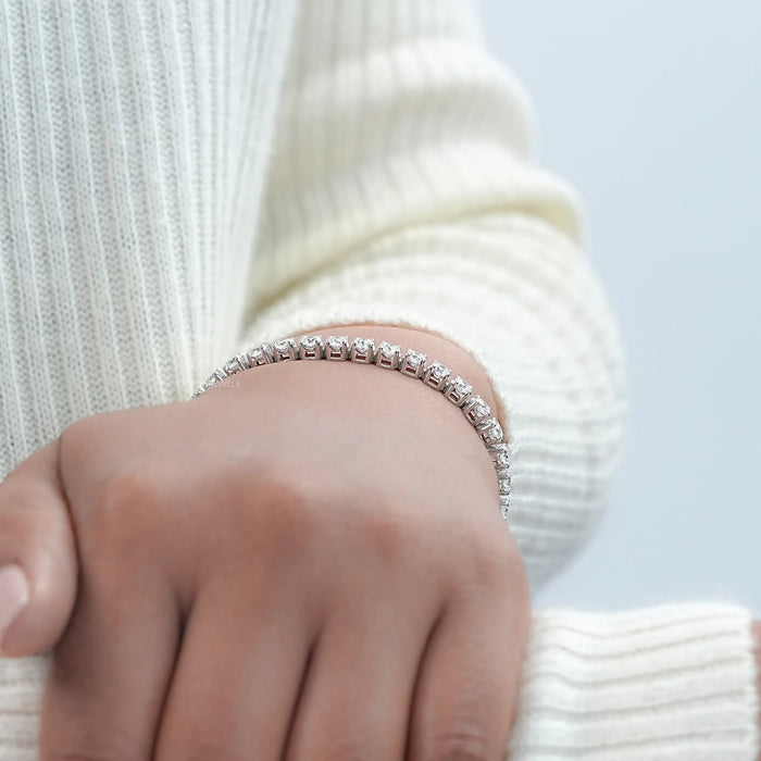 Classic Round Lab Diamond Line Bracelet
