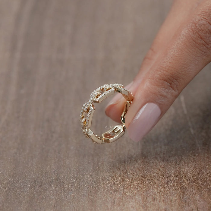Round Diamond Chain Link Eternity Ring