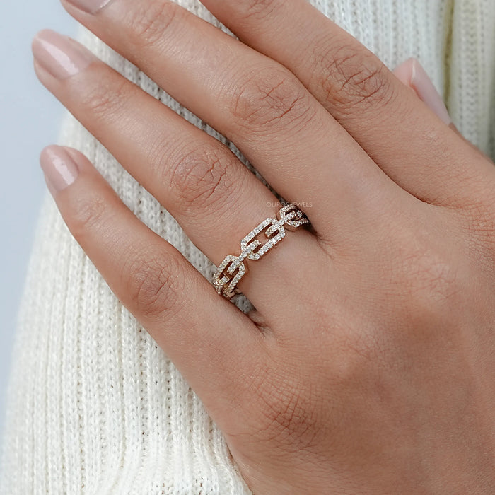 Round Diamond Chain Link Eternity Ring