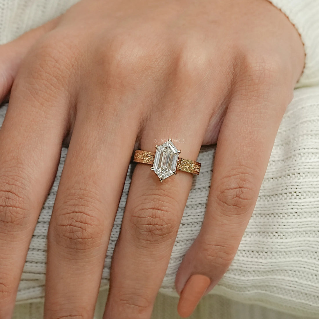 Step Cut Dutch Marquise Lab Diamond Engraving Band Ring