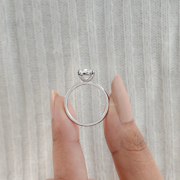Oval Six Prong Diamond Solatire Ring