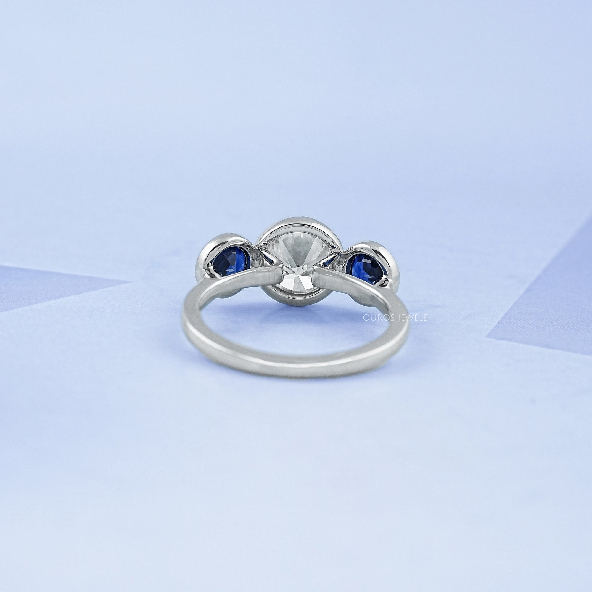 Three Stone Sapphire Gemstone Bezel Set Ring Ring